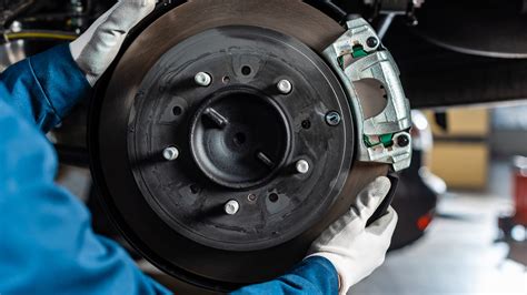 8 Common Causes for Squeaky Brakes (+ How to Fix Them) | RepairSmith