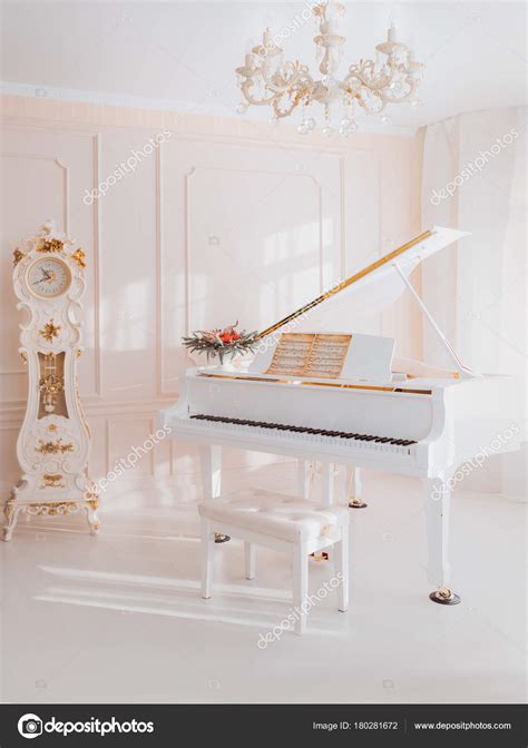 White grand piano standing in elegant interior Stock Photo by ©Fotolit2 ...