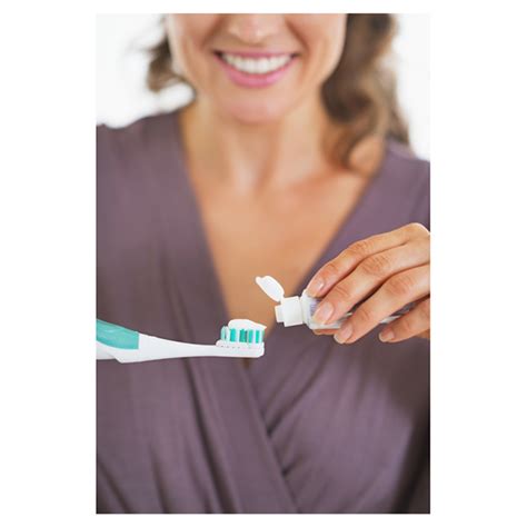 Toothpaste for Sensitive Teeth | Savannah Dental Solutions