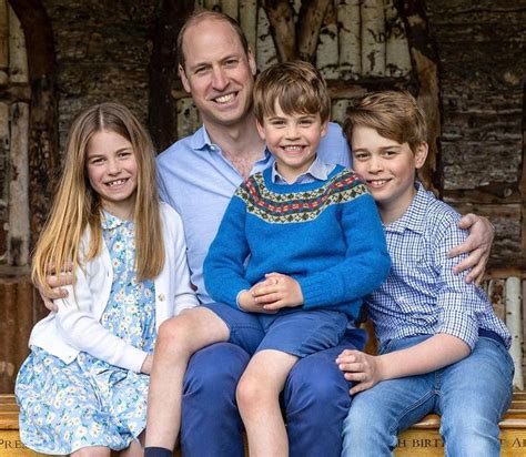 Prince William Shares Second Father's Day Post with All 3 Kids: Photo