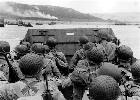 D-Day: The Legendary World War II Battle that Freed Europe from Hitler ...