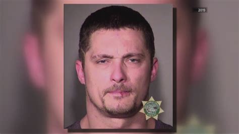 Jesse Calhoun, charged in the deaths of 3 women, transferred to Multnomah County Jail | kgw.com