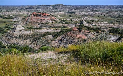 Badlands Part One: Painted Canyon | Ghosts of North Dakota