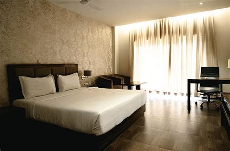 Rooms & Suites – Wave International