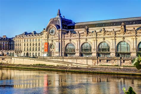 Notre Dame Cathedral in Paris - Picturesque Landmark on the Île de la ...