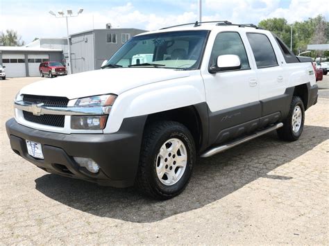 2006 Chevrolet Avalanche LT Z71 | Victory Motors of Colorado