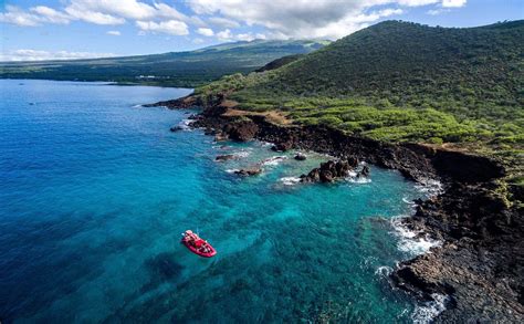 Kihei Snorkeling Tours to Molokini | Best Maui Snorkeling is on a Raft