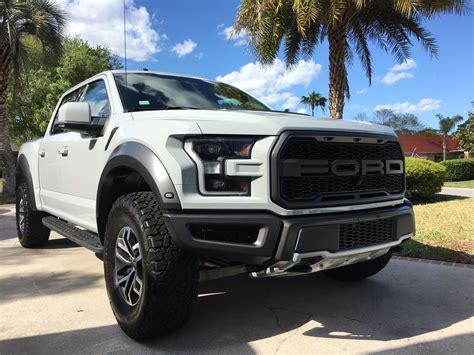 Ford F150 Avalanche Grey