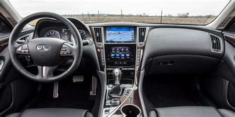 Gallery: 2017 Infiniti Q50 Red Sport interior