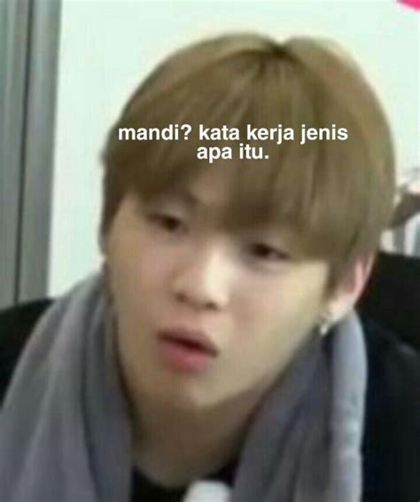 Meme Bingung Lucu - Meme Mania