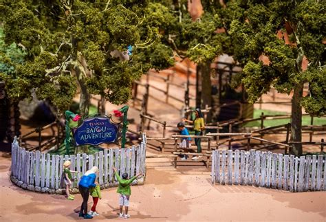 PHOTOS & VIDEO: Tiana's Bayou Adventure Model Reveals Reimagined Splash Mountain - Disney ...