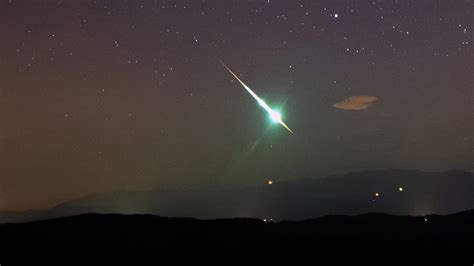 Northern Taurid fireballs, meteors can be seen in the sky all November long - ABC7 Los Angeles