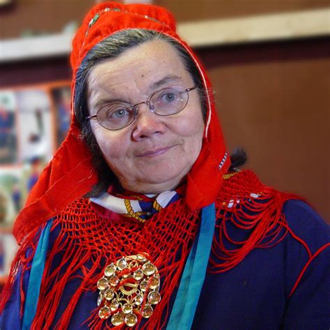 File:Sami woman 2005-08-25.jpg - Wikimedia Commons