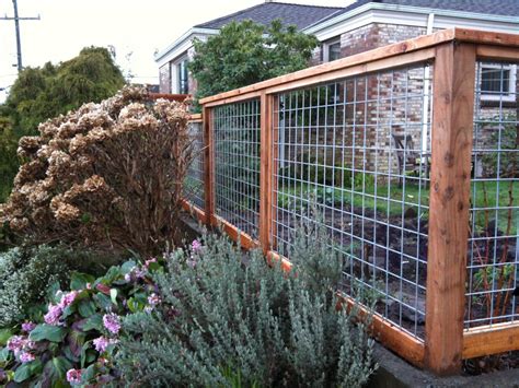 11 Genius Designs of How to Makeover Backyard Garden Fence | Cheap garden fencing, Backyard ...
