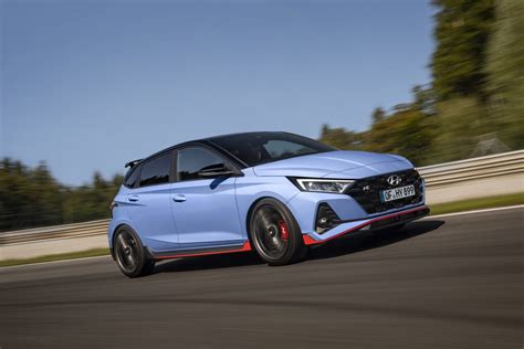 Hyundai i20 N a i30 N přijíždějí na český trh - WikiCars