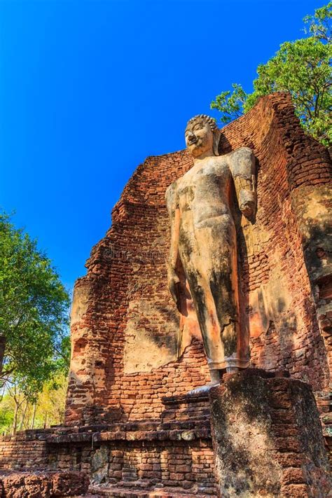 Kamphaeng Phet Historical Park in Thailand Stock Photo - Image of ayutthaya, landscape: 45797710