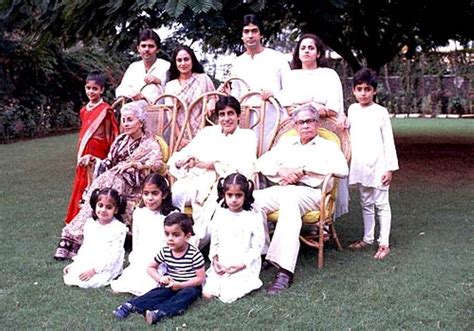 Bachchan old family pics: [PHOTOS] Nostalgia-filled family album of the ...