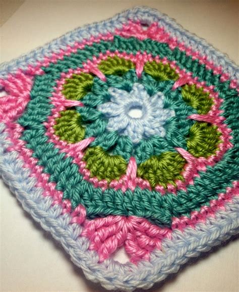 Free Crochet Patterns: Free Crochet Granny Square Motif Patterns