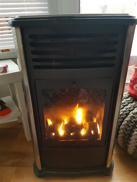 Manhattan calor gas heater in M34 Tameside for £60.00 for sale | Shpock