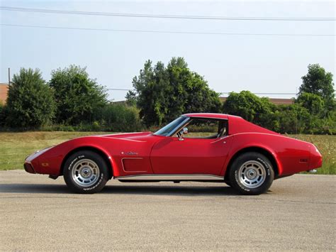 1975 Chevrolet Corvette Red Stingray Coupe 350cu / 165hp | Frank's ...