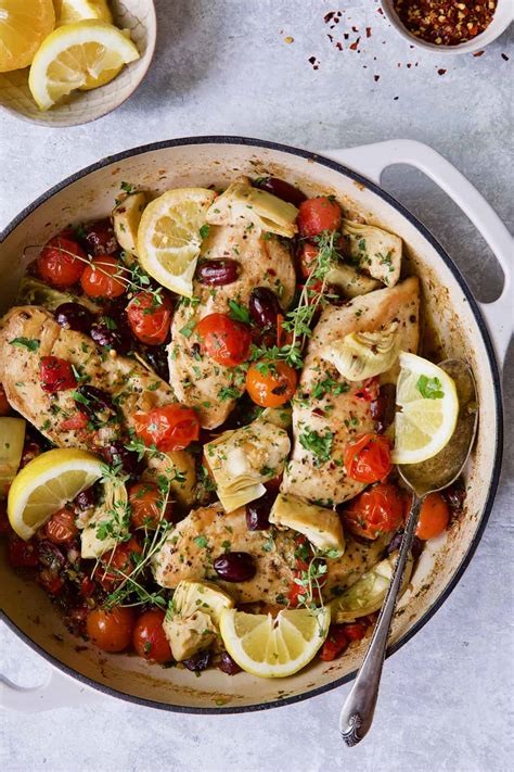 Easy Skillet Mediterranean Chicken - Great weeknight dinner!~