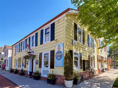 11 Best Niagara-on-the-Lake Restaurants Right Now, By A Local