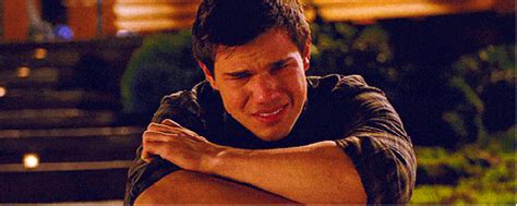 Best Ugly Crying GIFs-Beyonce Ugly Cried