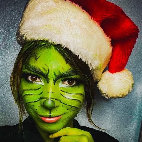 Grinch makeup | Makeup, Grinch, Fictional characters