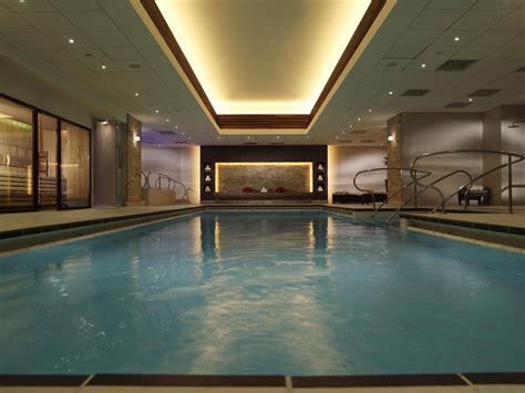 The 5 Most Luxurious Pools in London