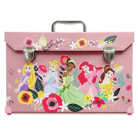 Disney Princess Deluxe Art Kit has hit the shelves – Dis Merchandise News