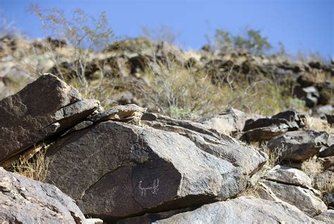 New freeway at South Mountain leaves cultural sites in ruins