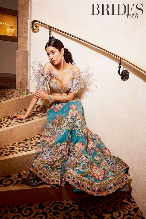 Jhanvi kapoor | Fashion, Trendy fashion outfits, Bollywood fashion