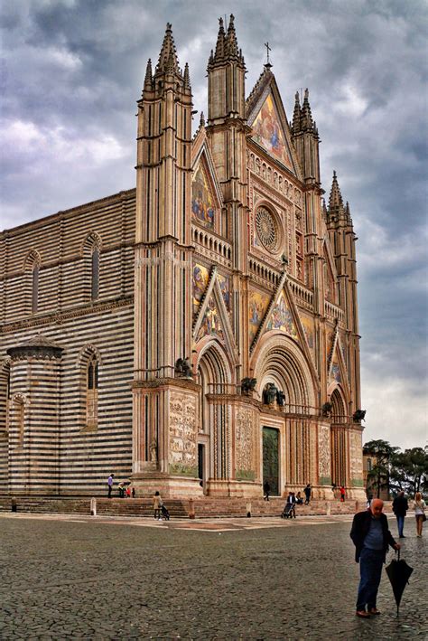 Amazing Places - Orvieto Cathedral - Orvieto - Italy (von Randy...