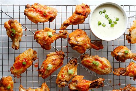 Easy Instant Pot Buffalo Chicken Wings | Paleo, Gluten Free, Spicy