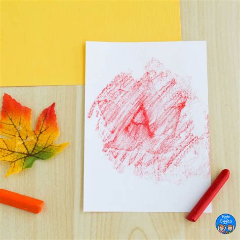 Fall Letter Craft for Preschoolers: L is for Leaf