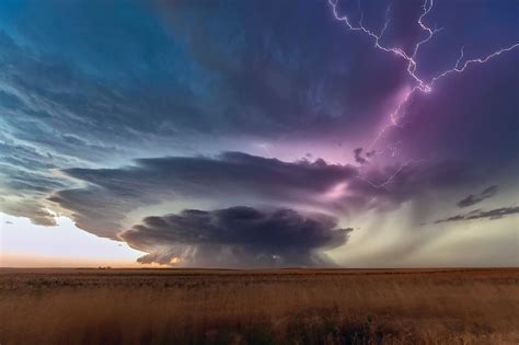 Stunning Lightning Storm Landscape HD Wallpaper