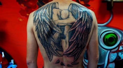 Angel Back Tattoos - Photos of Works By Pro Tattoo Artists | Angel Back ...