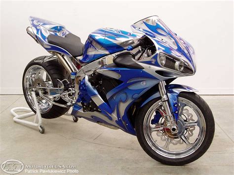 Fast Havey Bikes: Custom Yamaha r1 New Bikes