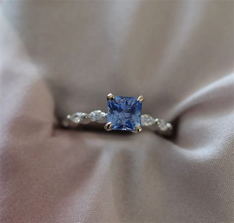 Ceylon sapphire ring. Cornflower blue ring. White Gold Engagement Ring ...