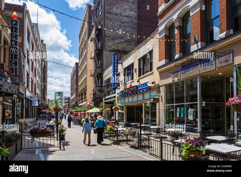 Restaurants on East 4th Street off Euclid Avenue in downtown Cleveland, Ohio, USA Stock Photo ...