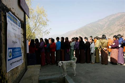 Bhutan votes in final round of national elections, economy main issue | Reuters