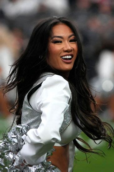 Las Vegas Raiders Cheerleaders Perform Against Editorial Stock Photo ...