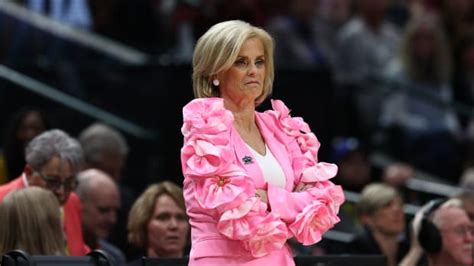 Rival Coach Doesn't Hold Back Thoughts On Kim Mulkey - The Spun