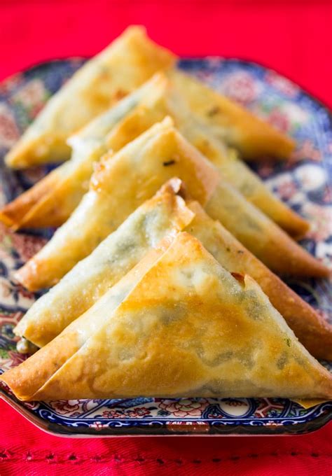 Baked Spinach and Cheese Samosa - I Knead to Eat