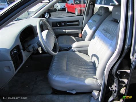 Gray Interior 1996 Chevrolet Impala SS Photo #71845517 | GTCarLot.com