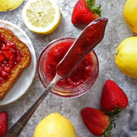 Strawberry Lemonade Marmalade Recipe - Savory Spin