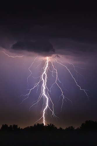 Lightning Photography Tips | Discover Digital Photography