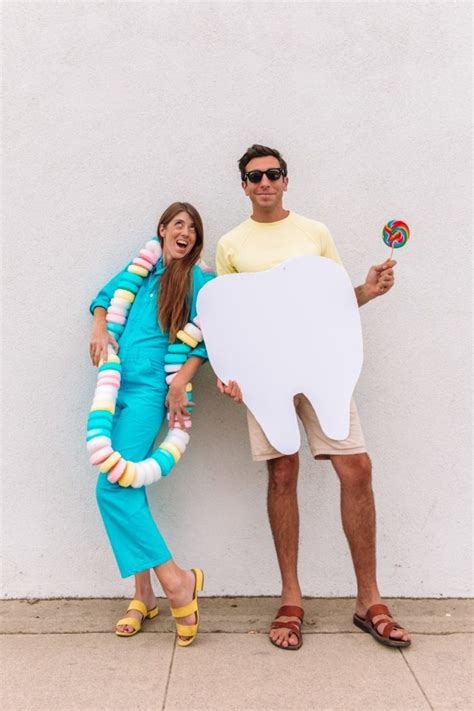 65 Best Friend Halloween Costumes For Duos, Pairs and Groups