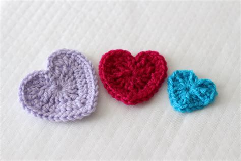 Easy Crochet Hearts - 3 Sizes • Sewrella