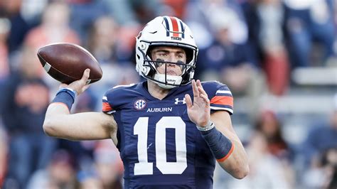 Auburn QB Bo Nix Announces He Will Enter Transfer Portal as Graduate ...